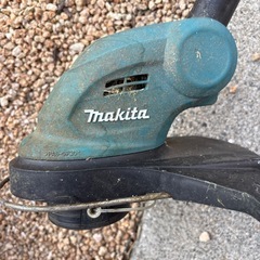 Makita 18V 草刈り機 MUR181D