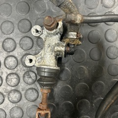 cbx400f 550f リアマスターシリンダーの画像