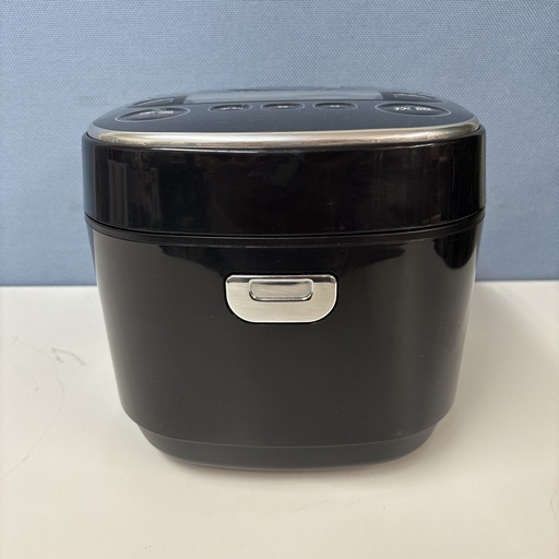 I648 ? 2023年製の美品♪ アイリスオーヤマ 炊飯ジャー 5.5合炊き ⭐ 動作確認済 ⭐ クリーニング済