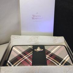 Vivienne Westwood長財布の画像