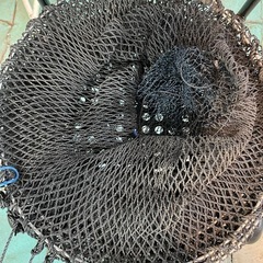 魚取り　網カゴ