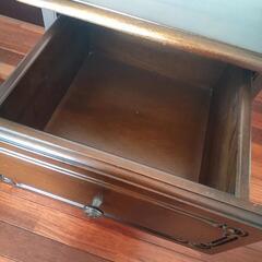 アンティーク家具の画像