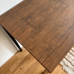 お譲りします！ミッドセンチュリー系
テーブルの画像