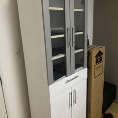 食器棚