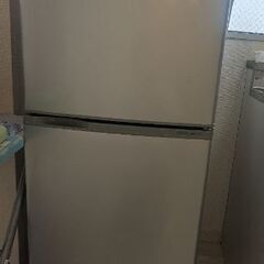 冷蔵庫AQUA AQR-141B