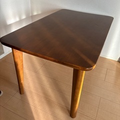 ダイニングテーブル（交渉中）