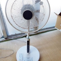 HITACHIの扇風機（6枚羽根）を無料で差し上げます