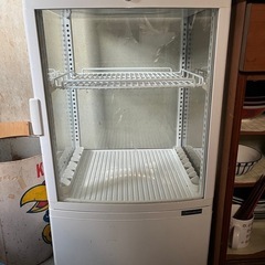 ジャンク品　小型冷蔵庫