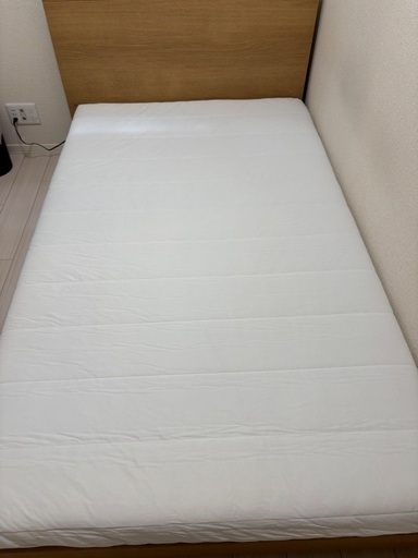 取りに来てくれる方限定【ほぼ新品】セミダブルベッド