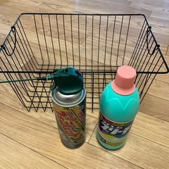 カゴ、殺虫剤、キッチンブリーチ