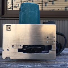 【美品・良品・動作確認済み・2006年1月製造】　makita（マキタ）　100㎜防じんマルノコ　5044KB　ブレーキ付・丸鋸・丸ノコの画像