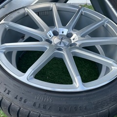 タイヤホイール　美品　19インチ 9.5J +38 235/40R19 4本　中古の画像