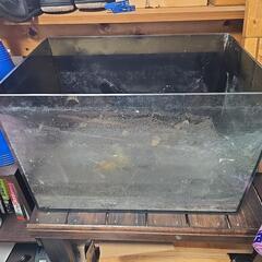 ガラス水槽の中古が安い！激安で譲ります・無料であげます