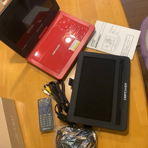 ポータブルDVDプレーヤー  10.5インチ