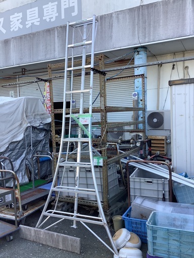 ハセガワ 三脚 脚立 グリーンステップ 管6250323HK (ベストバイ 静岡県袋井市 )