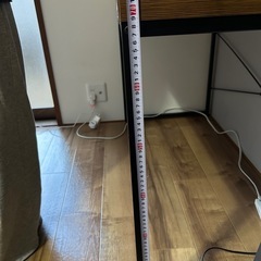 デスクテーブルの画像