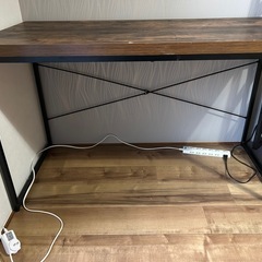 デスクテーブルの画像
