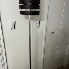 フロアスタンドライト（板橋区取りにこれる方）