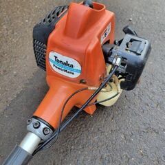 草刈り機TANAKA 22ccの画像