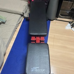 インクラインベンチ