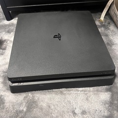 PS4 プレイステーション4 ソフト付きの画像