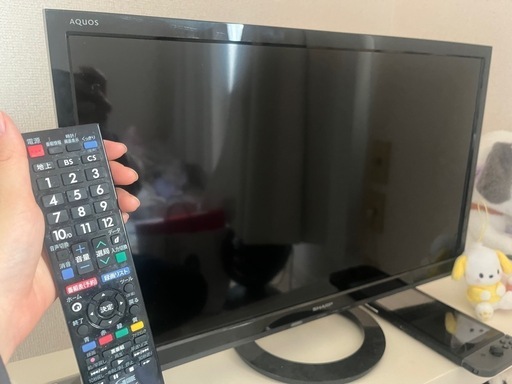 AQUOS 24インチ　テレビ