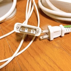 アップルのモニターの画像