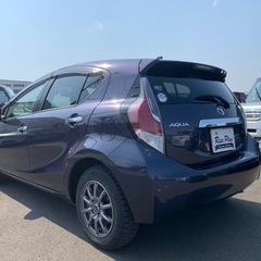 総額54.8万円 トヨタ アクア S 車検8年9月 8万キロ台 キーレス ステアリングスイッチ ナビ ワンセグ Bluetoothオーディオ バックカメラ ETCの画像