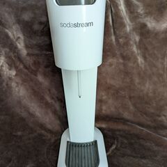 ソーダストリーム【中古品、空きガスシリンダー、マイボトル付き）