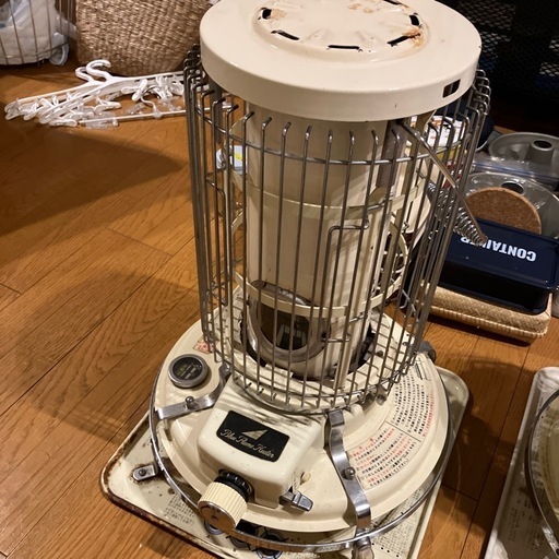 ☆ダイソン dyson AM06 テーブルファン 羽根無し扇風機 Cool table fan