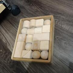 木のおもちゃ　積み木の画像