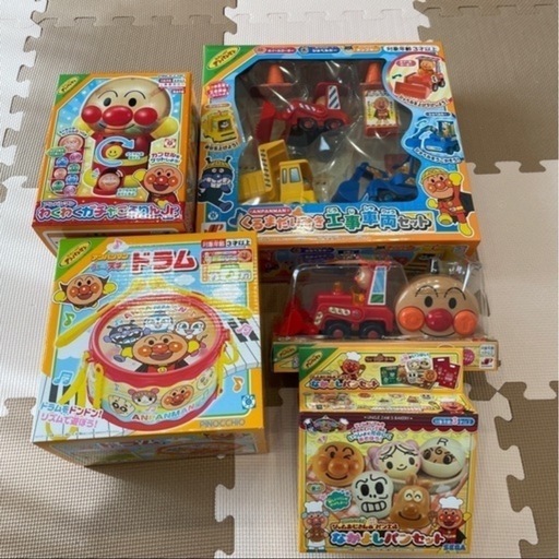 【お取り引き中】くるくるバブルステッキ＆アンパンマンおもちゃセット