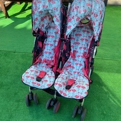 双子　ベビーカー　2人乗りの画像