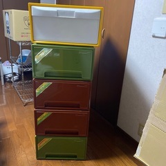 押し入れサイズ引き出し