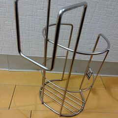 尿器掛 SS丸型 ステンレス製 三和化研工業 (尿器 介護 排尿) 介護用品 尿器掛け サンワカケンの画像