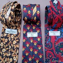 Valentinoネクタイの画像