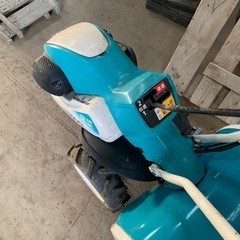 クボタ耕運機
の画像