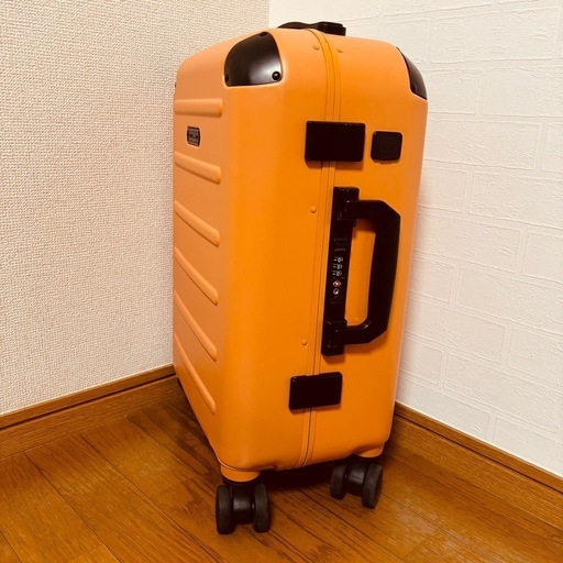 ⬛︎取引終了⬛︎【美品】元値¥47,300 39L機内持込 限定カラーソルガード Carry-on超時短スーツケース