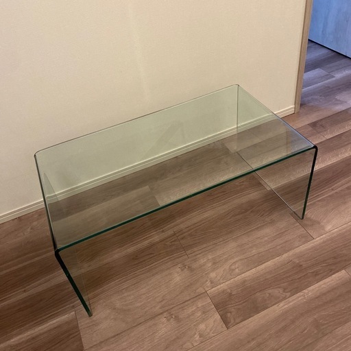 ガラスローテーブル