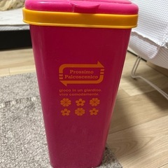 【三鷹】ゴミ箱の画像