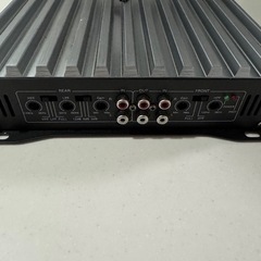 美品やけど訳あり カーパワーアンプ ROCKALPHA の画像