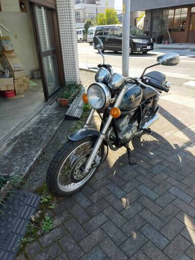 YAMAHAのバイク　SRV250自賠責令和8年4/1まで