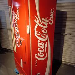 コカコーラ　レトロ　冷蔵庫の画像