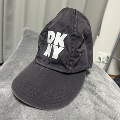 DKNYキャップ