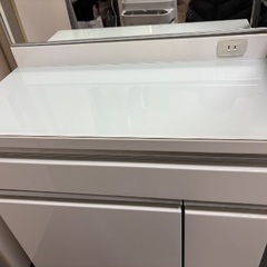 ナフコ製ドレッサー