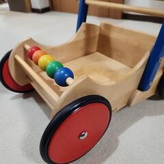 ベビーウォーカー手押し車の画像