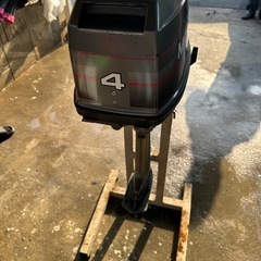 4馬力船外機の画像