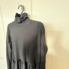黒　ワンピース　レディース　の画像