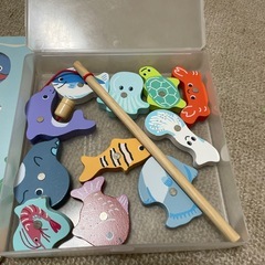 値下げしました！木製パズル　釣りのおもちゃの画像