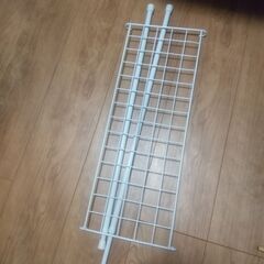 突っ張り棚